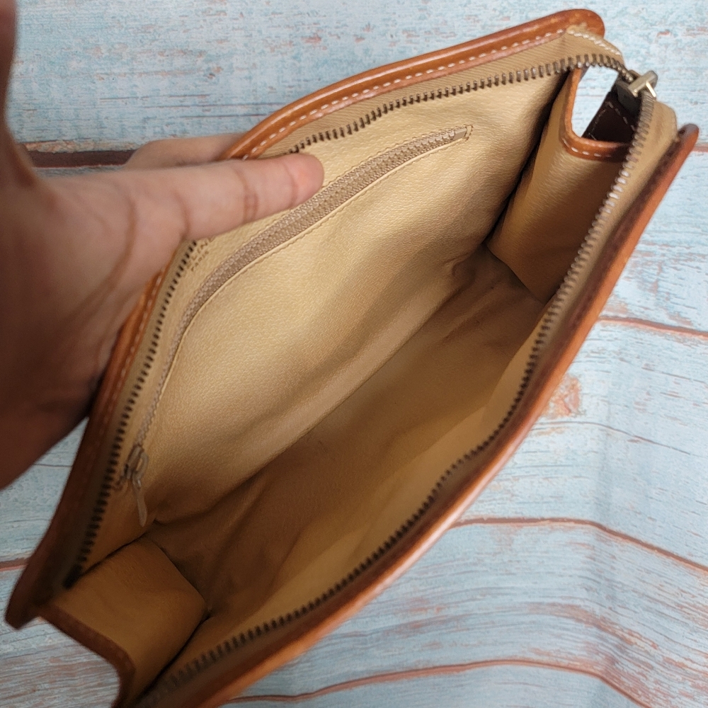 Authentic CELINE Clutch bag To Crossbody - Picture 11 of 15